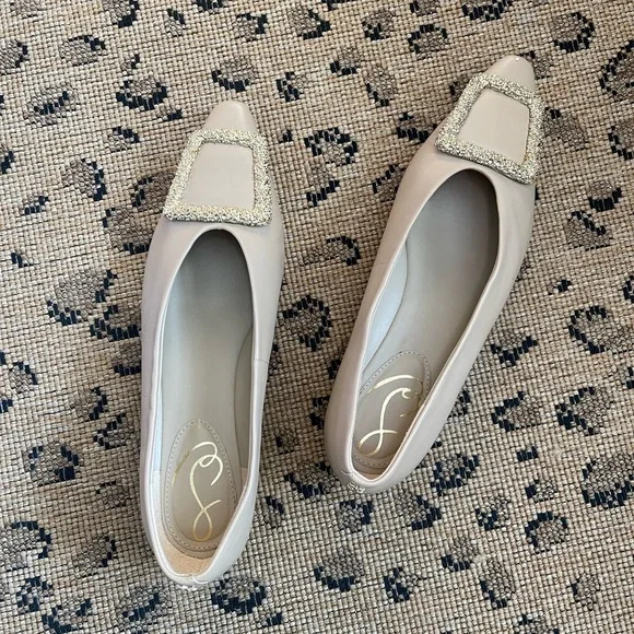 Sam Edelman Janina Beige Embellished Buckle Flats Size 8 - Picture 3 of 8